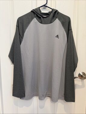 Adidas Men’s Gray Two-Tone Hooded Long Sleeve Shirt